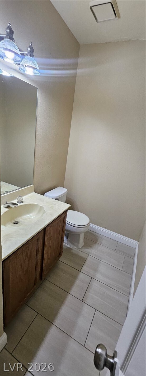 Building Photo - 313 Beethoven St