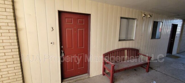 Building Photo - 2640 W 3800 S