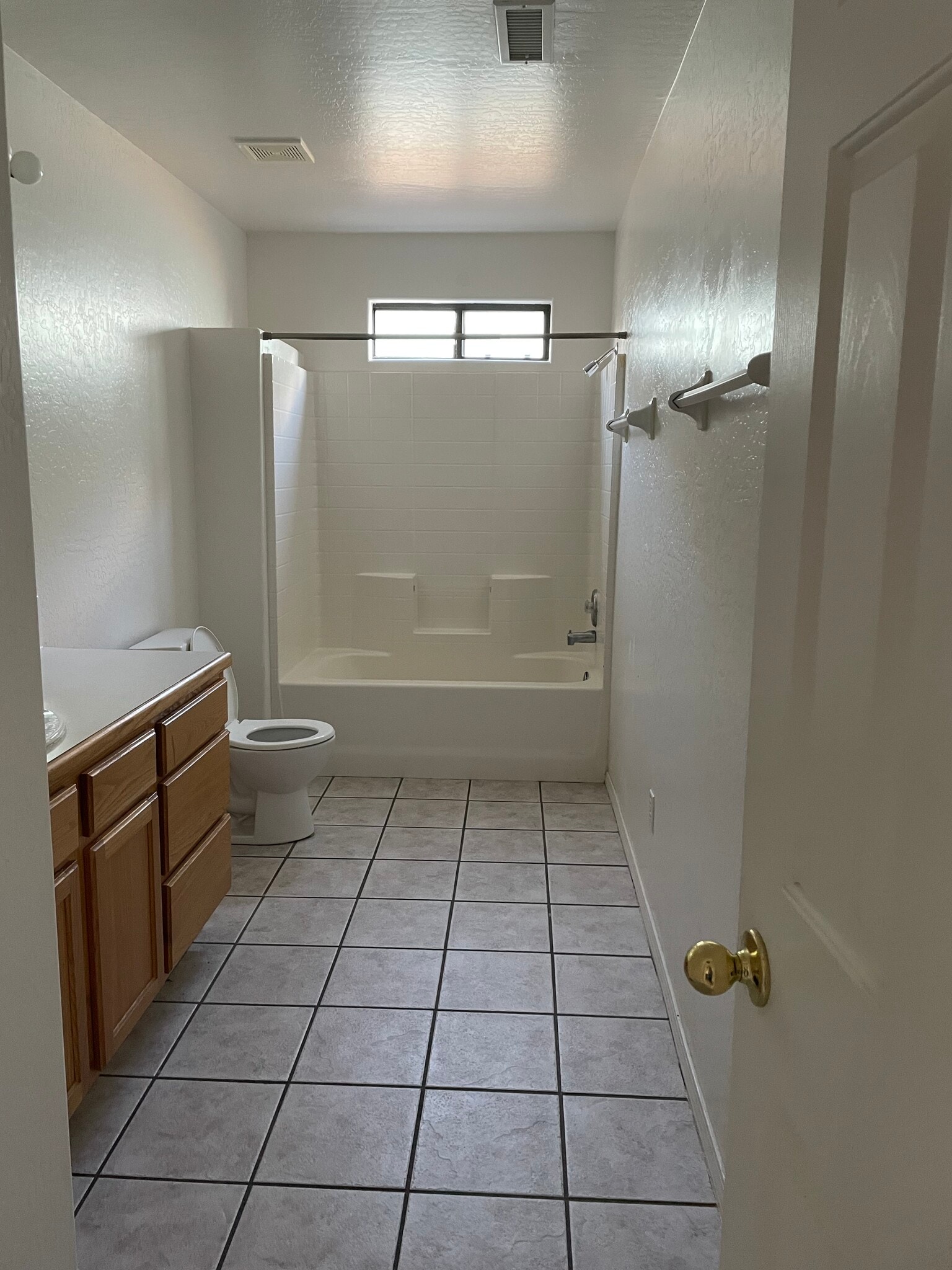 Building Photo - 7100 E Dodge Cir