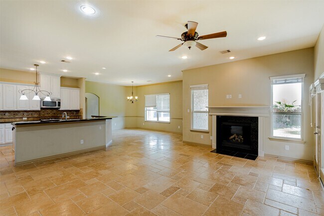 Building Photo - 25010 Florina Ranch Dr