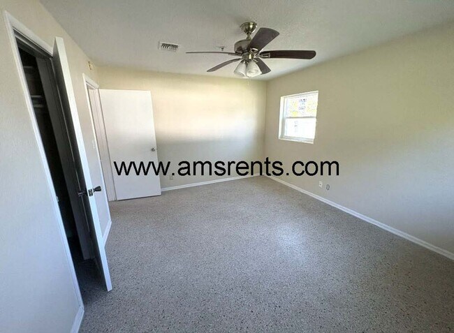 Building Photo - Charming 3-bedroom home in Villages of Southport community in Orlando