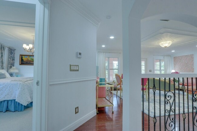 Building Photo - 16975 83rd Pl N