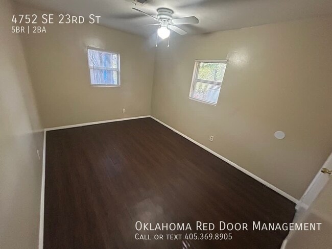 Building Photo - 4752 SE 23rd St