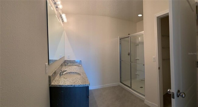 Building Photo - 9036 Tuscan Cypress St