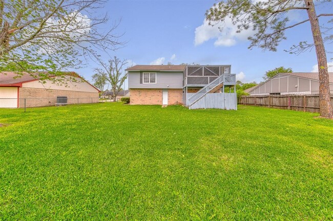 Building Photo - 263 E Castle Harbour Dr