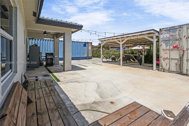 Building Photo - 13063 SW 256th St