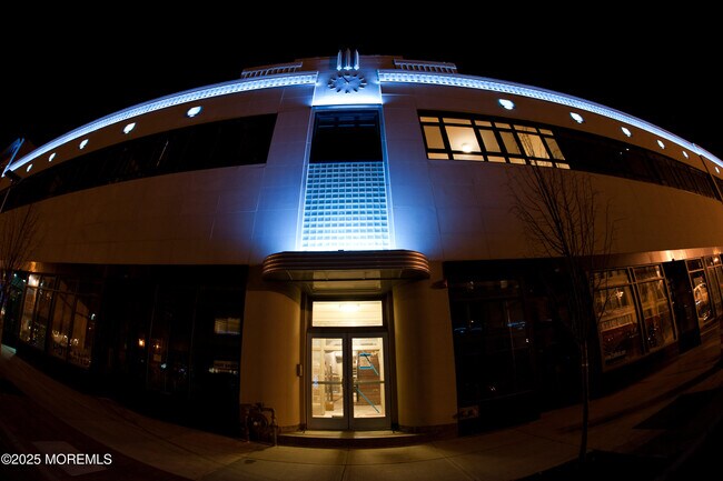Building Photo - 550 Cookman Ave