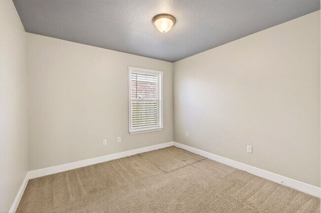 Building Photo - 18137 Canal Jct Dr