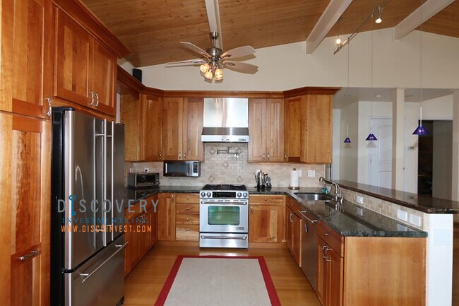 Building Photo - Coming Soon! 4 Bedroom Montclair Home with Forest Views