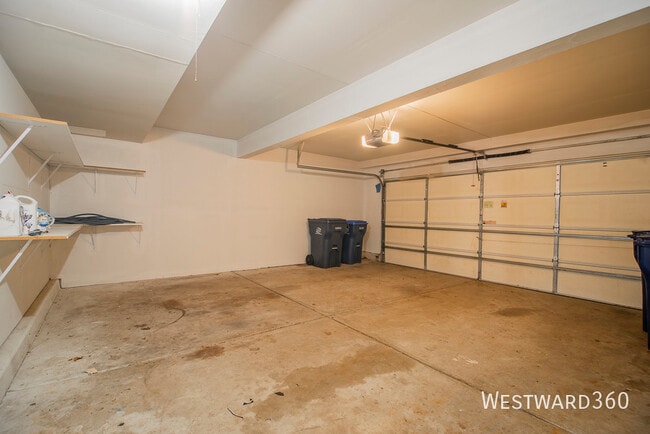 Building Photo - 2891 Belle Ln
