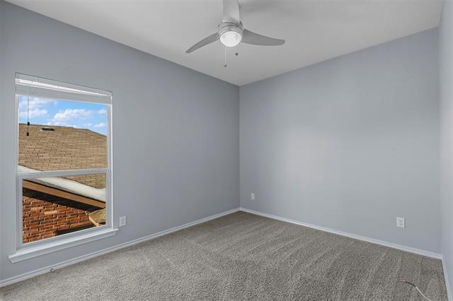 Building Photo - 13229 Larks View Point