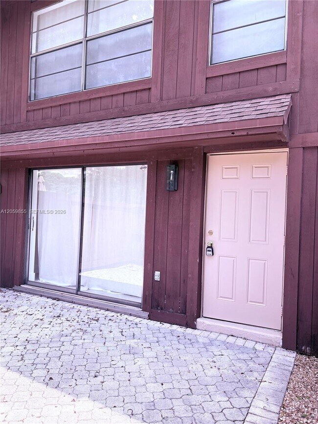 Building Photo - 6544 SW 114th Pl