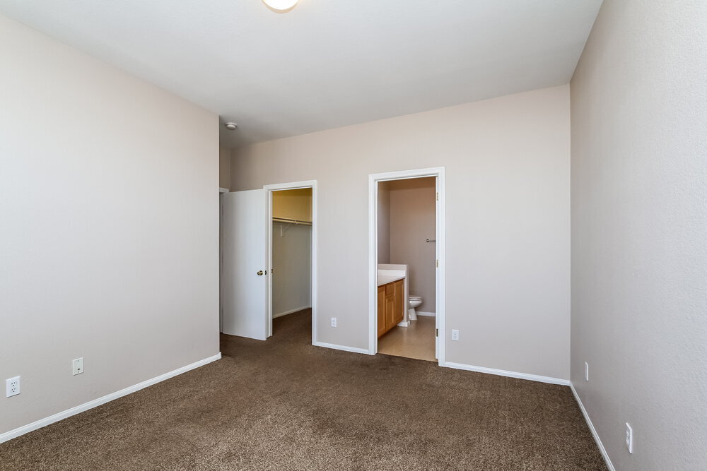 Building Photo - 548 Bayo Canyon Ct