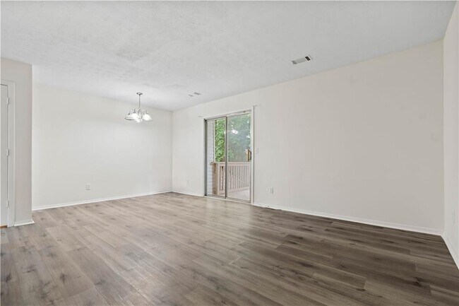 Building Photo - 2951 Aspen Woods Entry