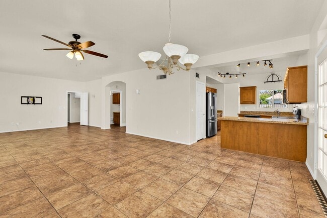 Building Photo - Beautiful 5-Bedroom Home with Private Pool...