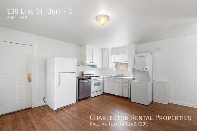 Building Photo - 138 Line St