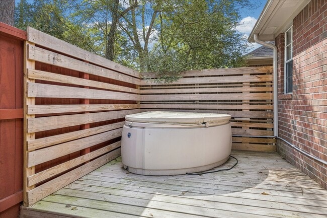 Building Photo - 3115 Cedar Knolls Dr