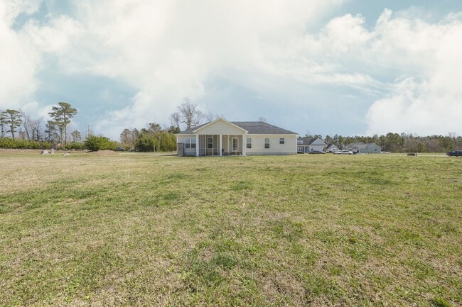 Building Photo - 100 Stony Brk Wy