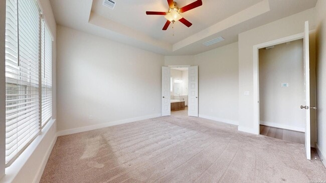 Building Photo - 11526 Hollering Pass