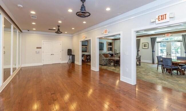 Building Photo - 200 River Vista Drive