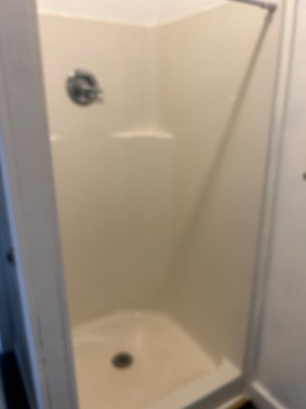 Building Photo - 79 Main St