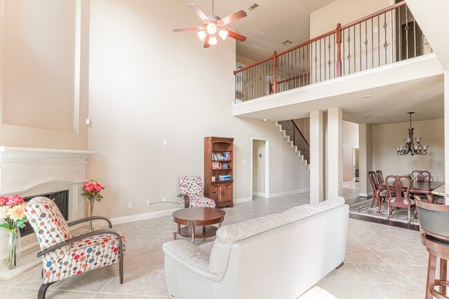 Building Photo - 28707 Hemlock Red Ct