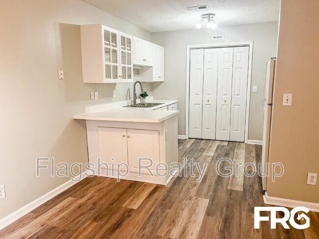 Building Photo - 601 Spring Forest Rd
