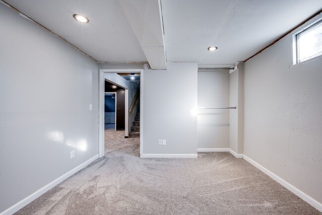 Building Photo - Charming, Partially Remodeled 4-Bedroom Ho...