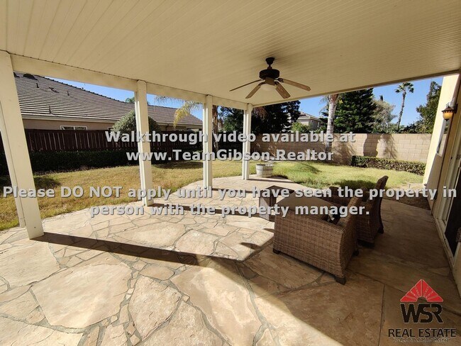 Building Photo - Beautiful 4 bedroom / 3 bathroom home