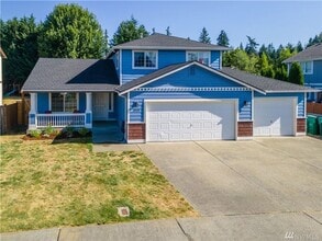 Building Photo - Spacious 3 Bed/2.75 Bath Home in Arlington...