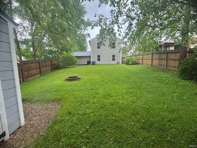 Building Photo - 3878 S Bushmill Dr