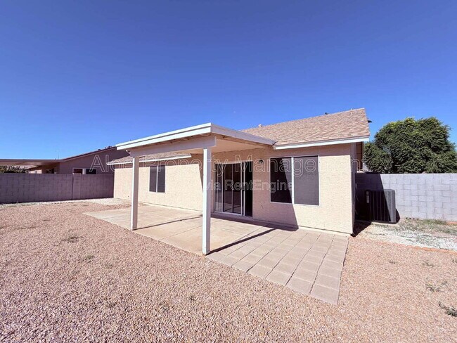 Building Photo - 2293 E Longhorn Pl