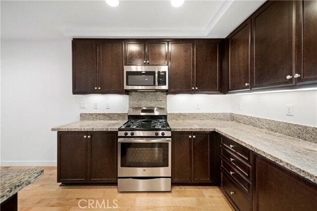 Building Photo - 87 Waldorf
