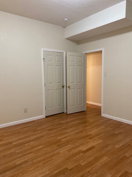 Building Photo - 1007 Westward Trails Dr