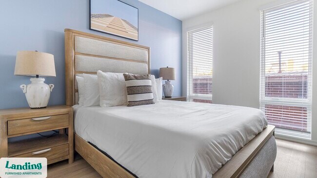 Building Photo - 815 Madison St