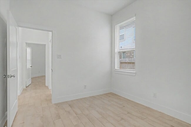 Building Photo - 21138 Garden Palm Dr
