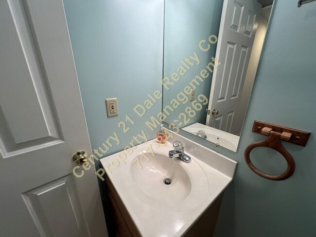 Building Photo - Beautiful 3 Bedroom Home in Dover School District