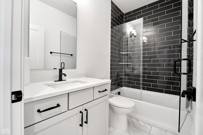 Building Photo - 519 Fulton St