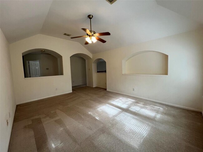 Building Photo - 22531 Tullis Trail Ct
