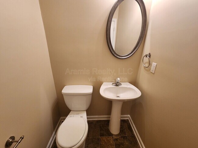 Building Photo - 1428 Autumn Wood Trail