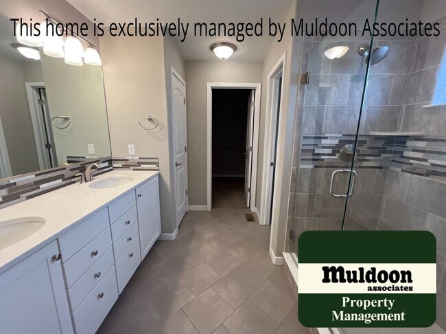 Building Photo - Immaculate Banning Lewis rancher