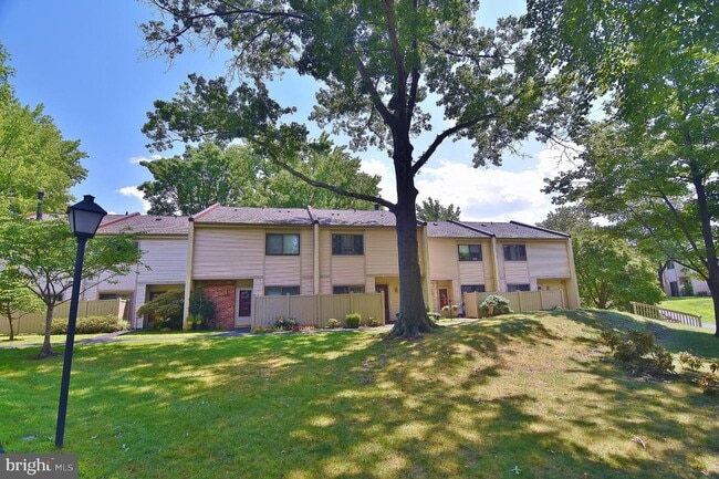 Building Photo - 21 Twin Brooks Dr