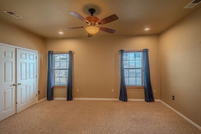 Building Photo - 111 Coker Ln