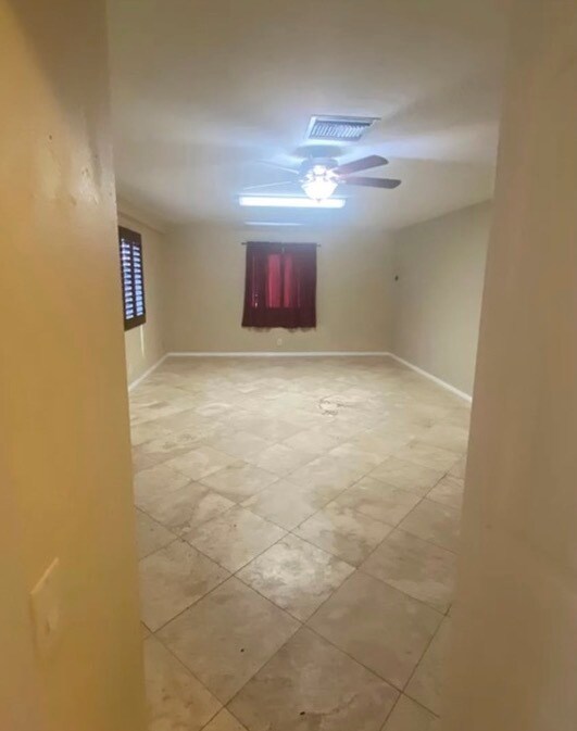 game room - 1906 Summit Dr