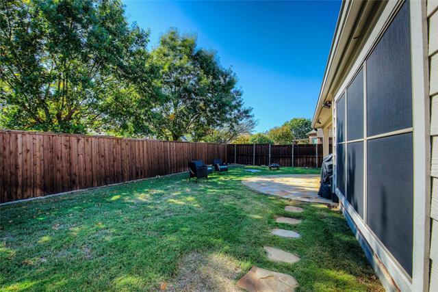 Building Photo - 2472 Deerwood Dr