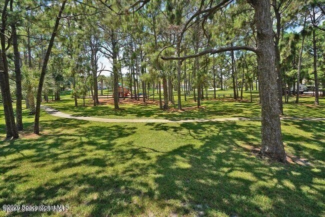 Building Photo - 372 Cobblewood Dr