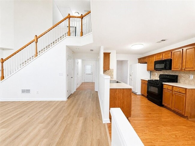 Building Photo - 8835 Grappe Trace