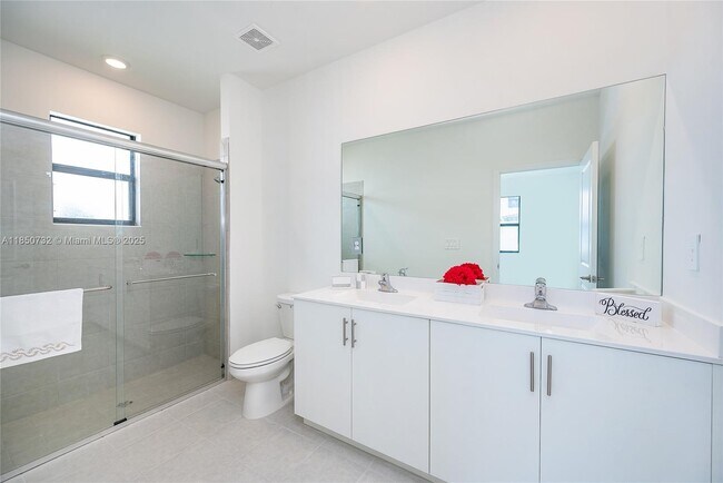 Building Photo - 11856 SW 241 Ter