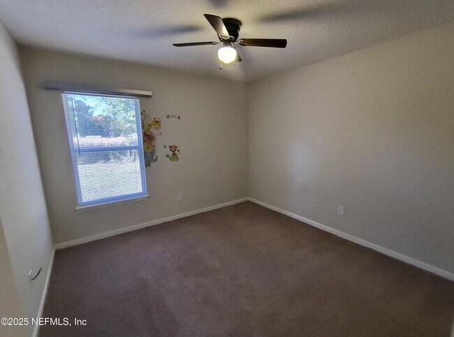 Building Photo - 6781 Plum Lake Dr N