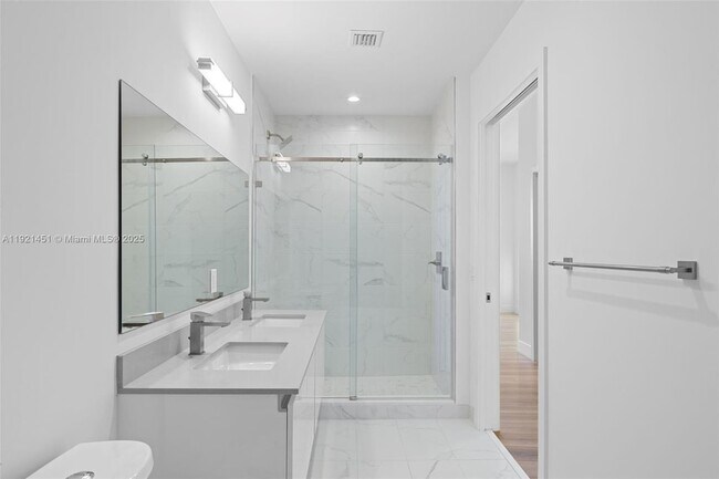 Building Photo - 101 Diplomat Pkwy